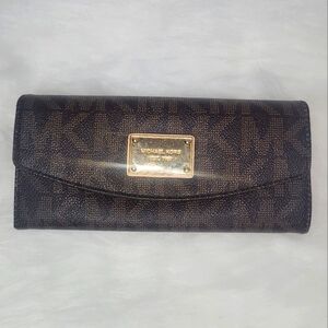 Michael Kors Signature Monogram Slim Fit Wallet Brown/Tan